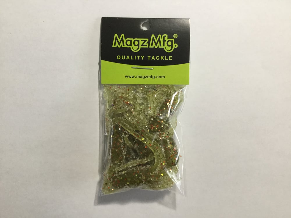 Magz Salty Tubes in Camo color and size 2.25"